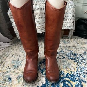 EUC. Frye Melissa boots in Cognac